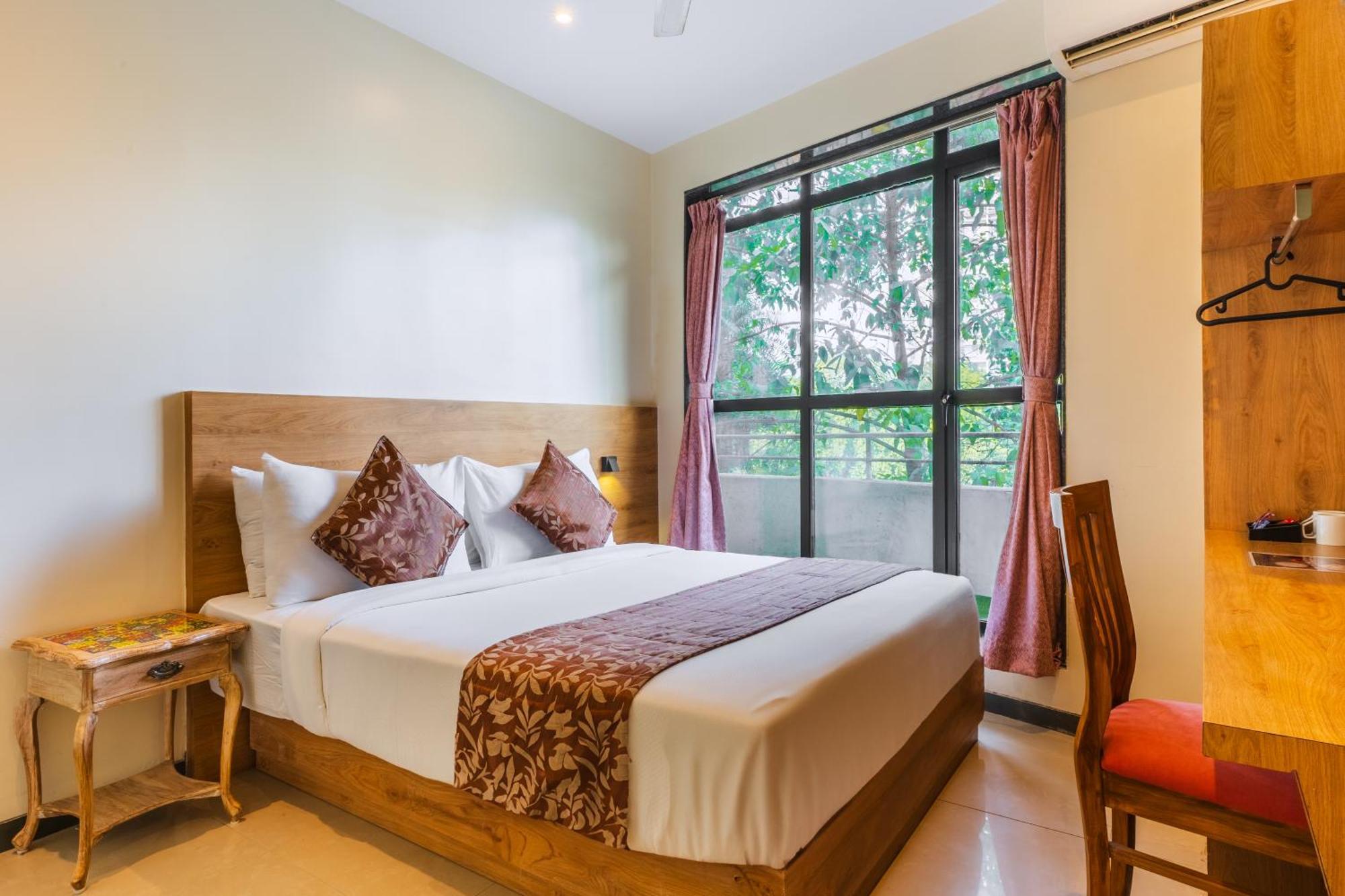 Arnna Hotel - Goregaon Mumbai Dış mekan fotoğraf