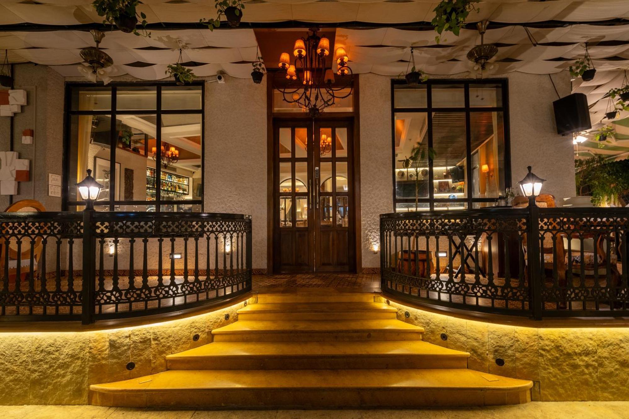 Arnna Hotel - Goregaon Mumbai Dış mekan fotoğraf