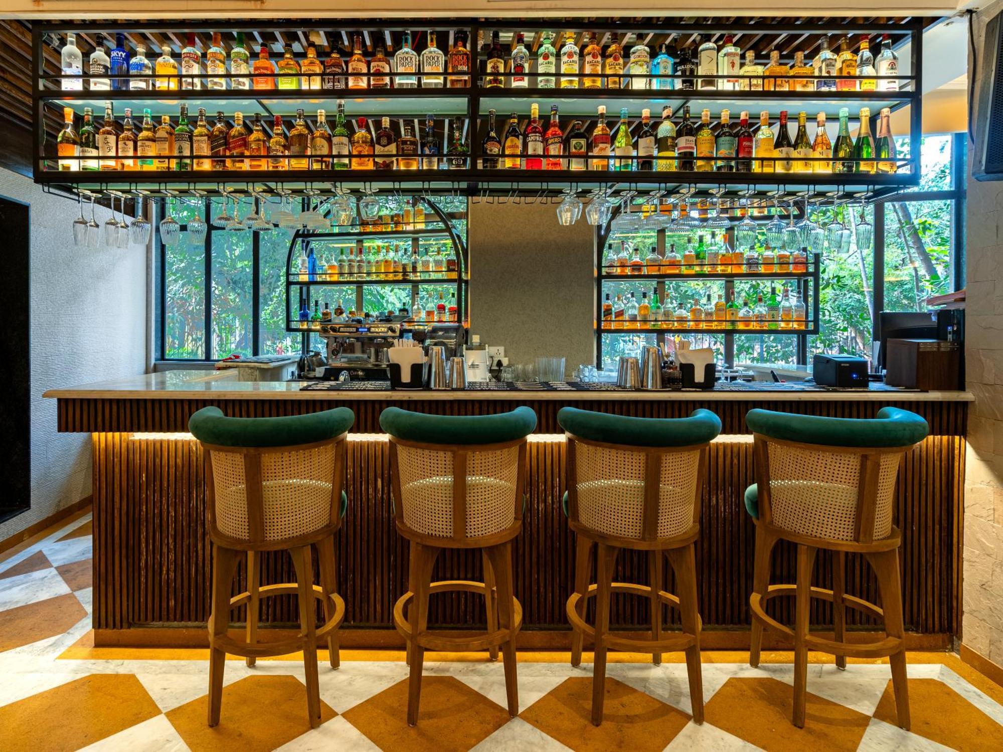 Arnna Hotel - Goregaon Mumbai Dış mekan fotoğraf